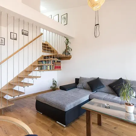 Apartment Sky 13 Апартаменты *