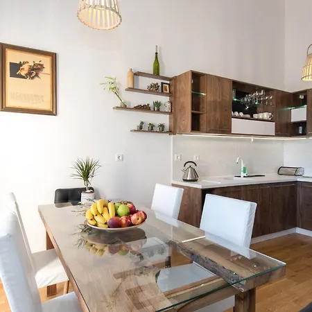 Apartment Sky 13 Апартаменты